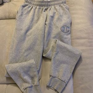 Like new champion grey joggers. Sz med